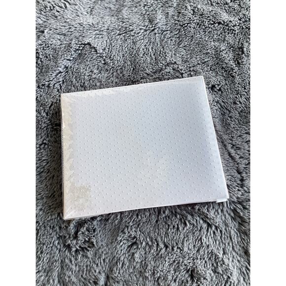 Pearhead Gingham Baby Memory Book Clean-Touch Ink Pad Pink - Picture 2 of 11